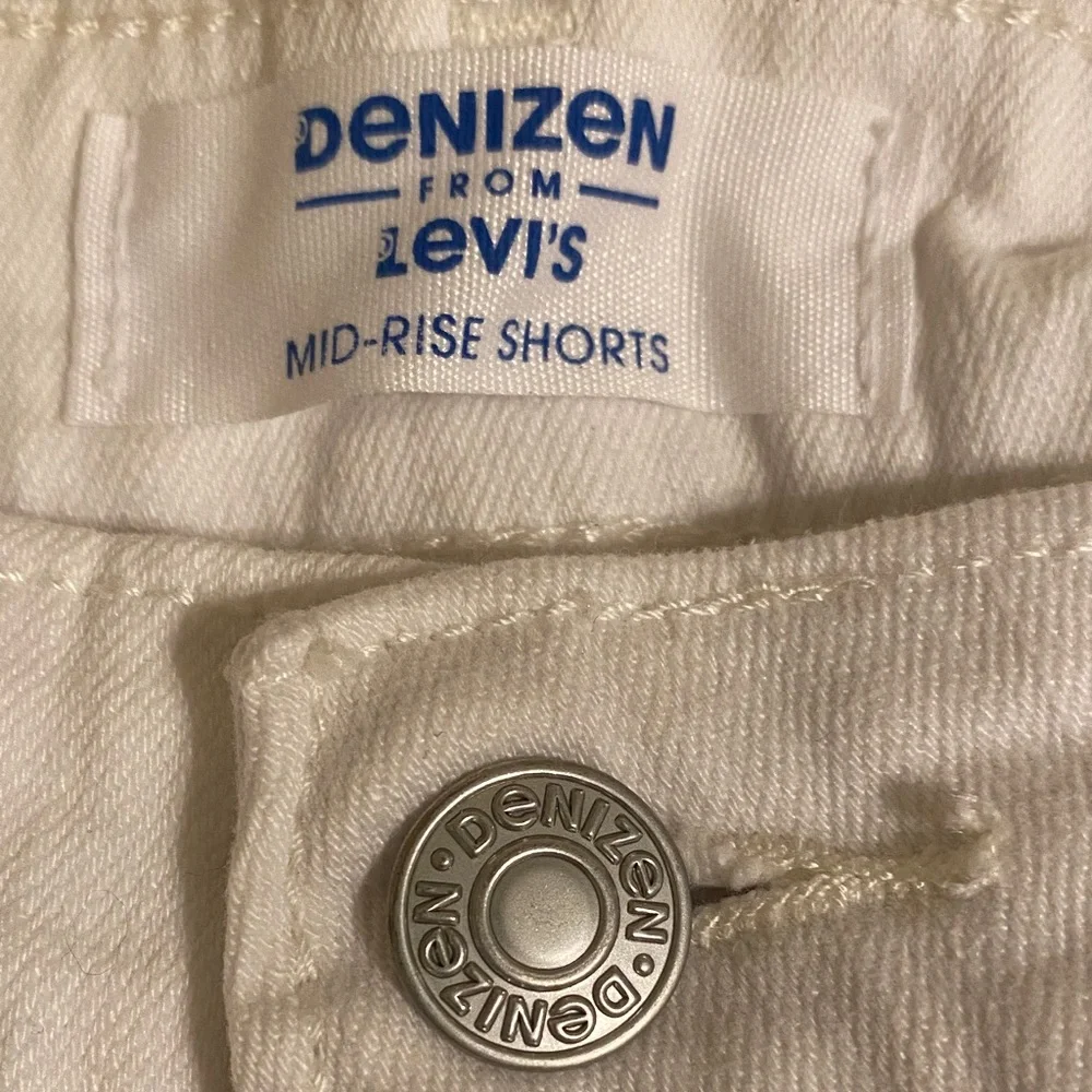 Denizen from Levi's White Denim Rolled-Hem Shorts